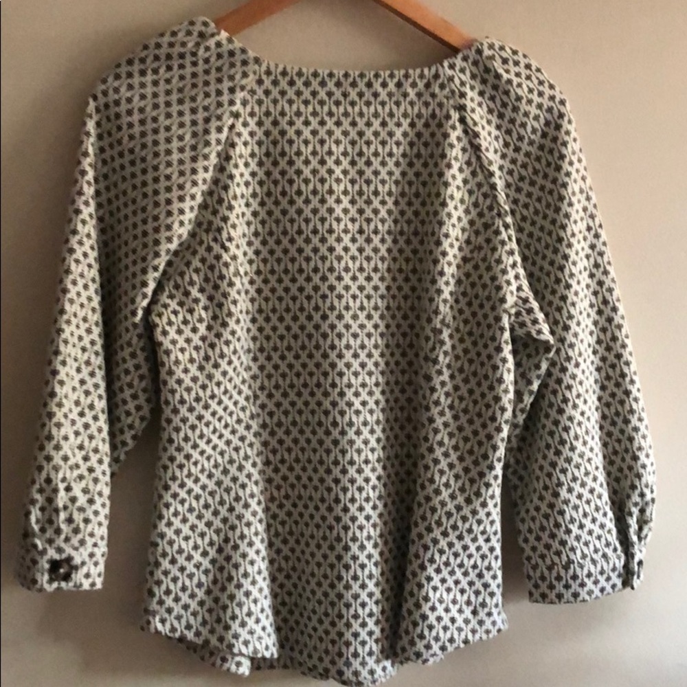 ETTtwa Coralie top button by Anthropologie, Medium (1) - Picture 11 of 15